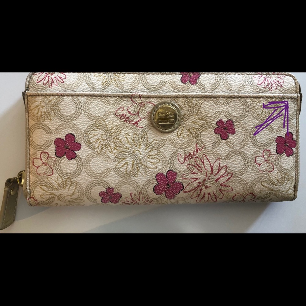 Coach wallet
